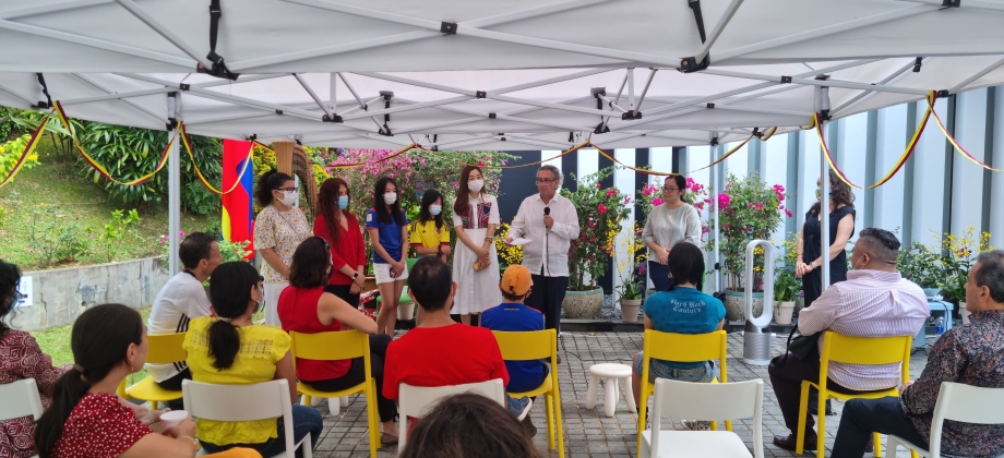 Los colombianos celebran el día de la independencia en Singapur